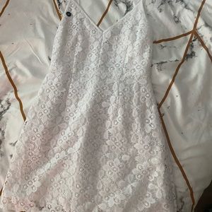 Abercrombie & Fitch white summer dress. Size S NWT